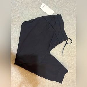 Lululemon ready to Rulu Joggers